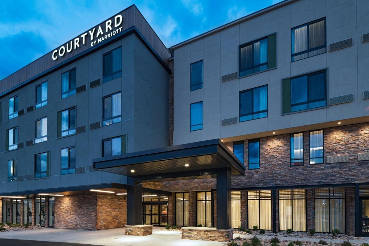 Hotel Courtyard By Marriott Colorado Springs North, Air Force Academy Exterior foto